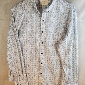 Men's Patterned Button-Down Shirt